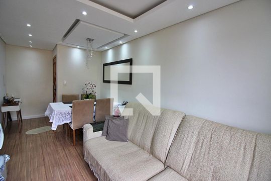 Sala  de apartamento para alugar com 2 quartos, 56m² em Santa Terezinha, São Bernardo do Campo