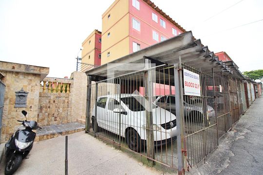 Fachada de apartamento para alugar com 2 quartos, 56m² em Santa Terezinha, São Bernardo do Campo
