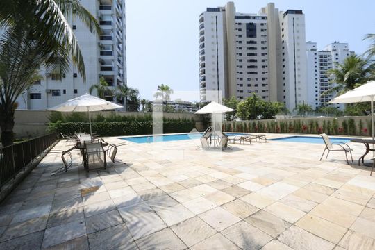 Área comum - Piscina de apartamento à venda com 3 quartos, 328m² em Barra da Tijuca, Rio de Janeiro