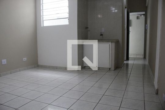 Kitnet/Studio para alugar com 1 quarto, 34m² em Centro, São Vicente