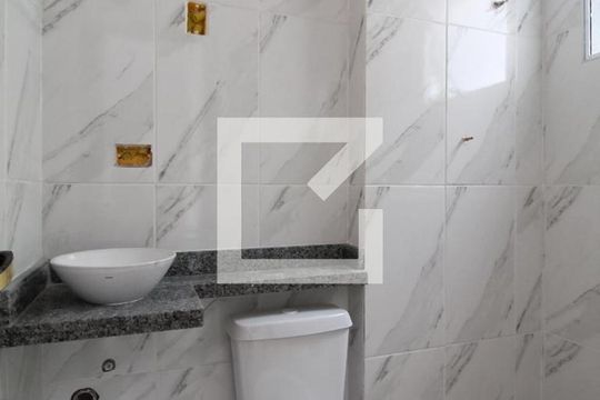Banheiro de apartamento à venda com 1 quarto, 32m² em Vila Ré, São Paulo