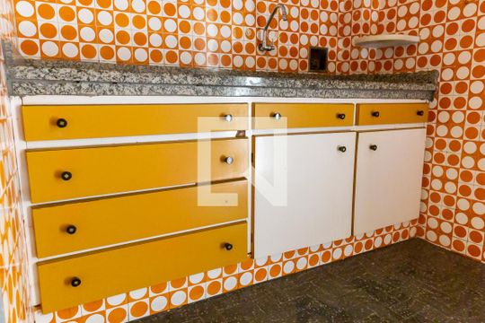 Cozinha de apartamento para alugar com 2 quartos, 83m² em Madureira, Rio de Janeiro