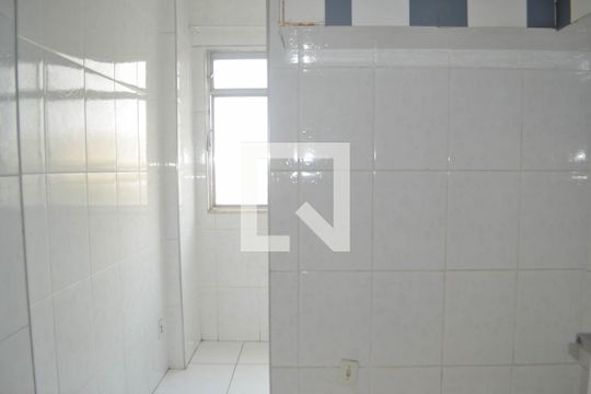 Cozinha de apartamento para alugar com 2 quartos, 60m² em Comendador Soares, Nova Iguaçu