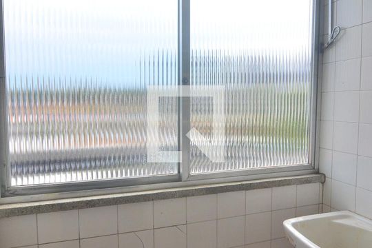 Área de Serviço de apartamento para alugar com 1 quarto, 44m² em Centro, Canoas