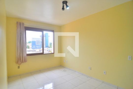 Sala de apartamento para alugar com 1 quarto, 44m² em Centro, Canoas