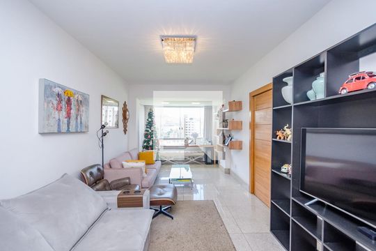 Apartamento à venda com 5 quartos, 300m² em Gutierrez, Belo Horizonte