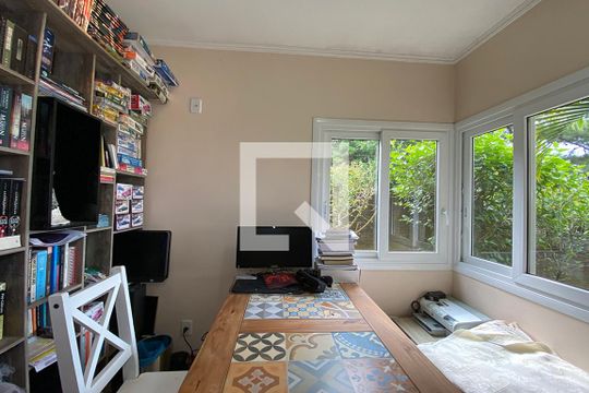 Escritorio  de casa à venda com 3 quartos, 264m² em Rondônia, Novo Hamburgo