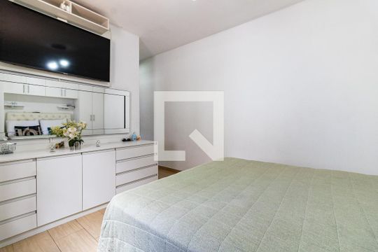 Suíte de casa à venda com 3 quartos, 120m² em Vila Vera, São Paulo