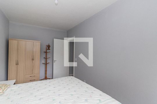 Quarto 1 de apartamento para alugar com 2 quartos, 64m² em Protásio Alves, Porto Alegre