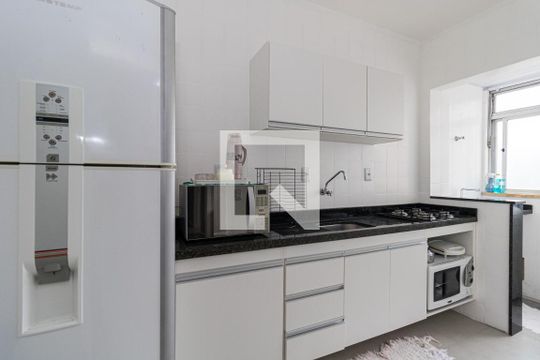Cozinha de apartamento para alugar com 2 quartos, 64m² em Protásio Alves, Porto Alegre