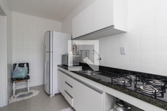 Cozinha e Área de Serviço de apartamento para alugar com 2 quartos, 64m² em Protásio Alves, Porto Alegre