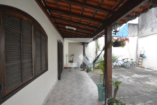 Varanda da sala de apartamento para alugar com 2 quartos, 70m² em Marechal Hermes, Rio de Janeiro