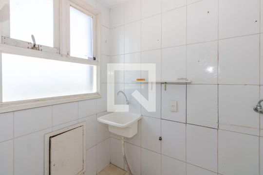 Cozinha e Área de Serviço de apartamento à venda com 1 quarto, 50m² em Passo da Areia, Porto Alegre