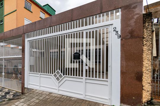 Fachada de casa para alugar com 3 quartos, 146m² em Vila Guarani (z Sul), São Paulo
