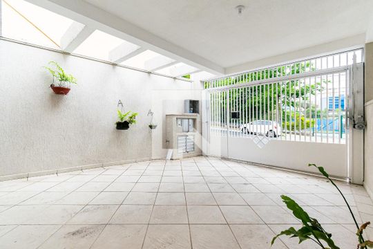 Garagem de casa para alugar com 3 quartos, 146m² em Vila Guarani (z Sul), São Paulo