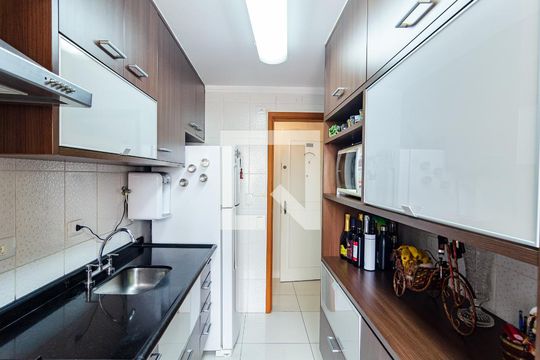 Cozinha de apartamento à venda com 2 quartos, 55m² em Vila Parque Jabaquara, São Paulo