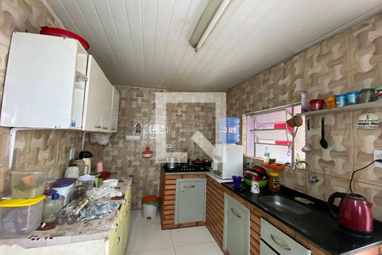 Cozinha de casa à venda com 4 quartos, 110m² em Santo Andre, São Leopoldo