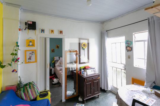 Sala de casa à venda com 3 quartos, 174m² em Graça, Belo Horizonte