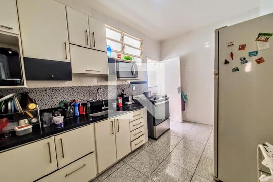Cozinha de apartamento à venda com 3 quartos, 121m² em Cidade Nova, Belo Horizonte