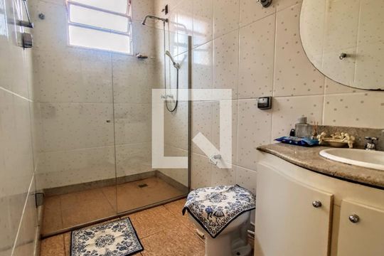 Banheiro de apartamento à venda com 3 quartos, 121m² em Cidade Nova, Belo Horizonte