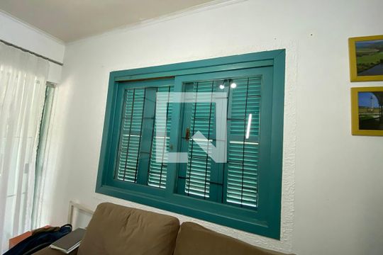 Sala  de casa à venda com 3 quartos, 165m² em Santa Teresa, São Leopoldo