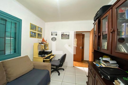Sala  de casa à venda com 3 quartos, 165m² em Santa Teresa, São Leopoldo