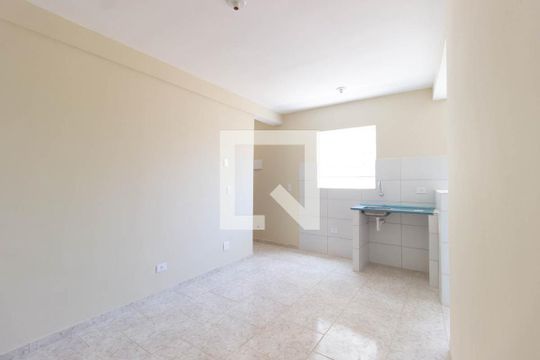 Sala / Cozinha de apartamento para alugar com 1 quarto, 38m² em Jardim Tremembe, São Paulo