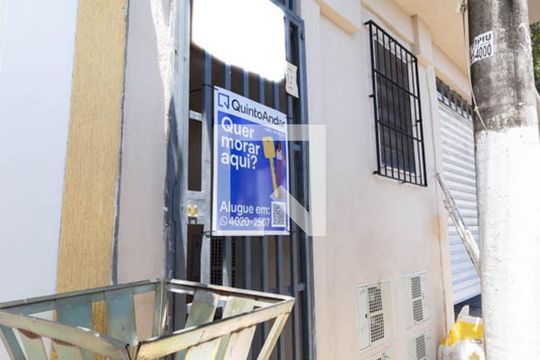Fachada de apartamento para alugar com 1 quarto, 38m² em Jardim Tremembe, São Paulo