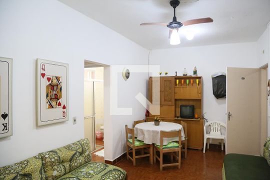 Sala de kitnet/studio para alugar com 1 quarto, 50m² em Vila Caiçara, Praia Grande