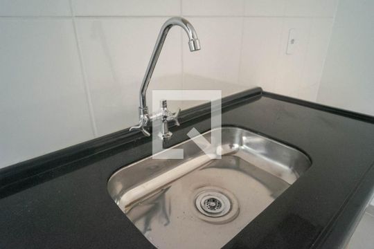 Cozinha de apartamento à venda com 2 quartos, 42m² em Cidade Lider, São Paulo