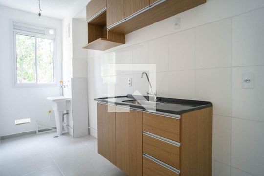 Cozinha de apartamento à venda com 2 quartos, 42m² em Cidade Lider, São Paulo