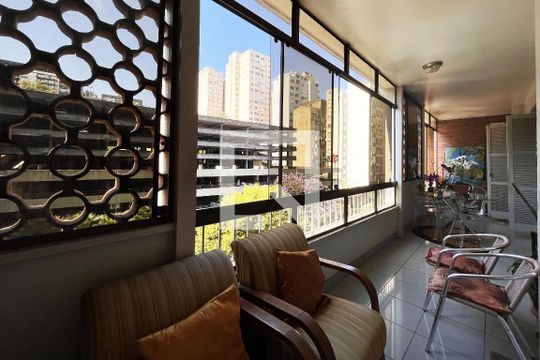 Varanda de apartamento à venda com 3 quartos, 80m² em Centro Histórico, Porto Alegre