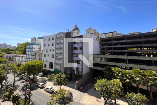 Vista de apartamento à venda com 3 quartos, 80m² em Centro Histórico, Porto Alegre
