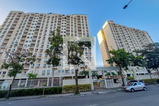 Fachada de apartamento à venda com 2 quartos, 75m² em Del Castilho, Rio de Janeiro
