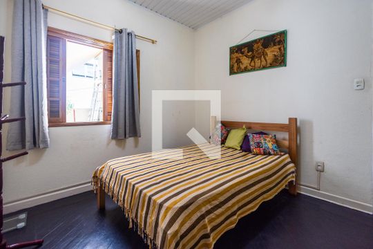 Quarto 1 de casa para alugar com 2 quartos, 60m² em Pinheiros, São Paulo