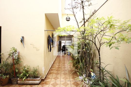 Quintal de casa à venda com 5 quartos, 286m² em Vila São José (ipiranga), São Paulo