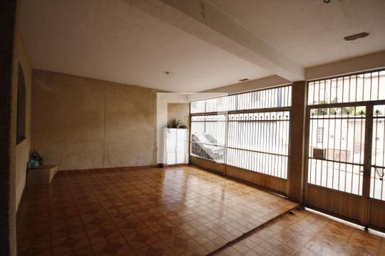 Garagem de casa à venda com 5 quartos, 286m² em Vila São José (ipiranga), São Paulo