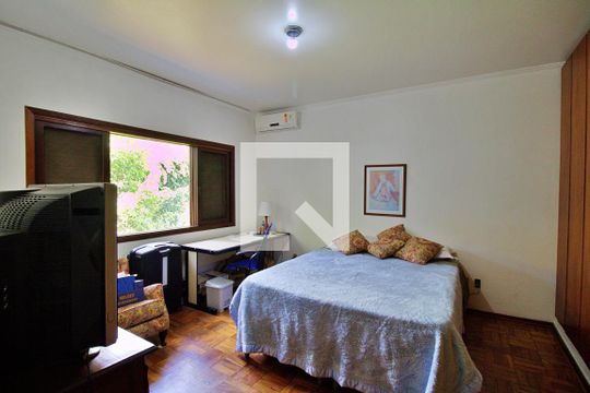 Quarto 1 de casa para alugar com 4 quartos, 274m² em Vila Tramontano, São Paulo