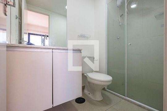 Suíte - Banheiro de apartamento para alugar com 1 quarto, 30m² em Vila Madalena , São Paulo