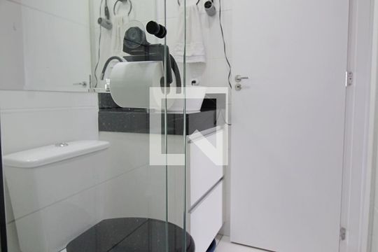 Banheiro da Suíte de apartamento à venda com 1 quarto, 24m² em Paraíso do Morumbi, São Paulo