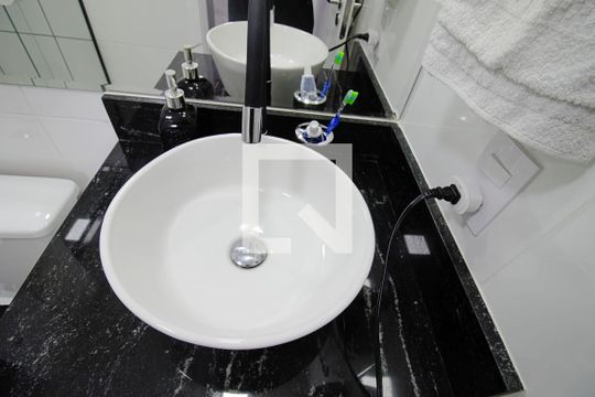 Banheiro da Suíte de apartamento à venda com 1 quarto, 24m² em Paraíso do Morumbi, São Paulo
