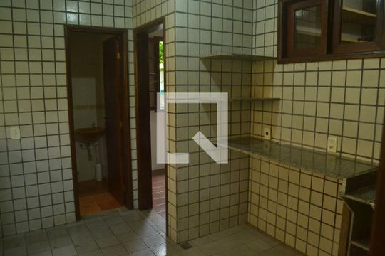 Área de Serviço de casa de condomínio à venda com 5 quartos, 350m² em Badu, Niterói