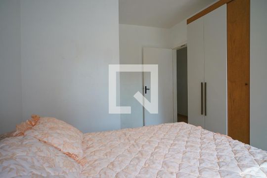 Quarto 2 de apartamento à venda com 3 quartos, 81m² em Rubem Berta, Porto Alegre