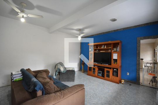 Sala de casa à venda com 3 quartos, 301m² em Váz Lobo, Rio de Janeiro