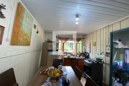 Cozinha de casa à venda com 2 quartos, 120m² em Santa Teresa, São Leopoldo