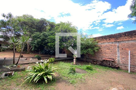 Área Externa de casa à venda com 2 quartos, 120m² em Santa Teresa, São Leopoldo