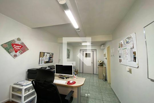 Escritório de casa para alugar com 2 quartos, 190m² em Scharlau, São Leopoldo