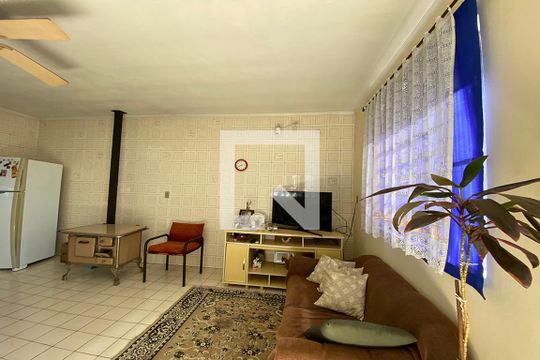 Sala de casa para alugar com 2 quartos, 190m² em Scharlau, São Leopoldo