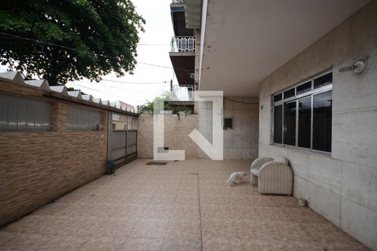 Garagem de casa à venda com 4 quartos, 300m² em Jardim América, Rio de Janeiro