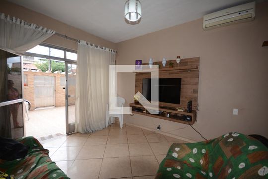 Sala de casa à venda com 4 quartos, 300m² em Jardim América, Rio de Janeiro